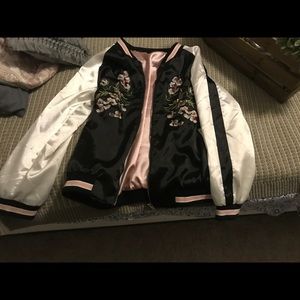 Bomber jacket reversible